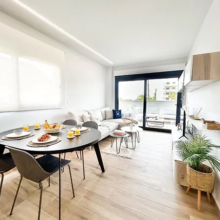 Myflats Bay Side Apartment Arenales del Sol